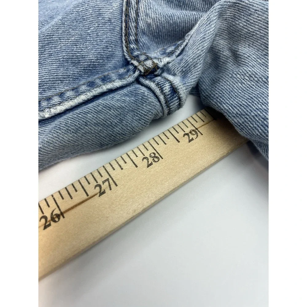 Levis measured size